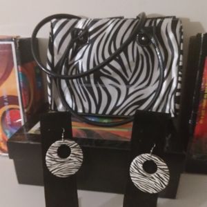Purse & earrings set